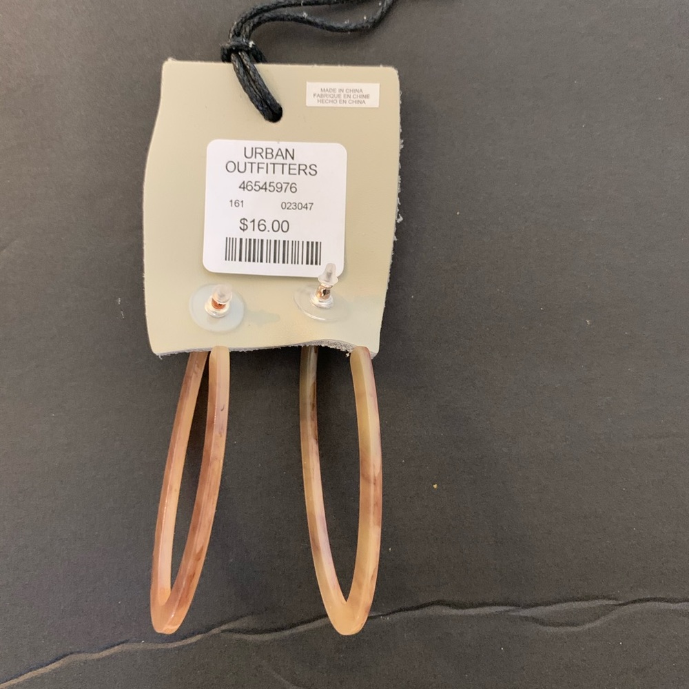 Urban outfitter earring